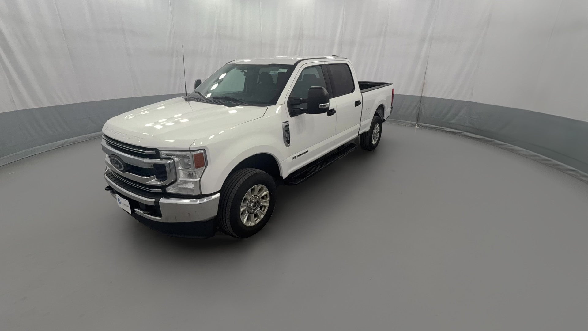 2022 Ford F250 Super Duty Crew Cab vehicle photo