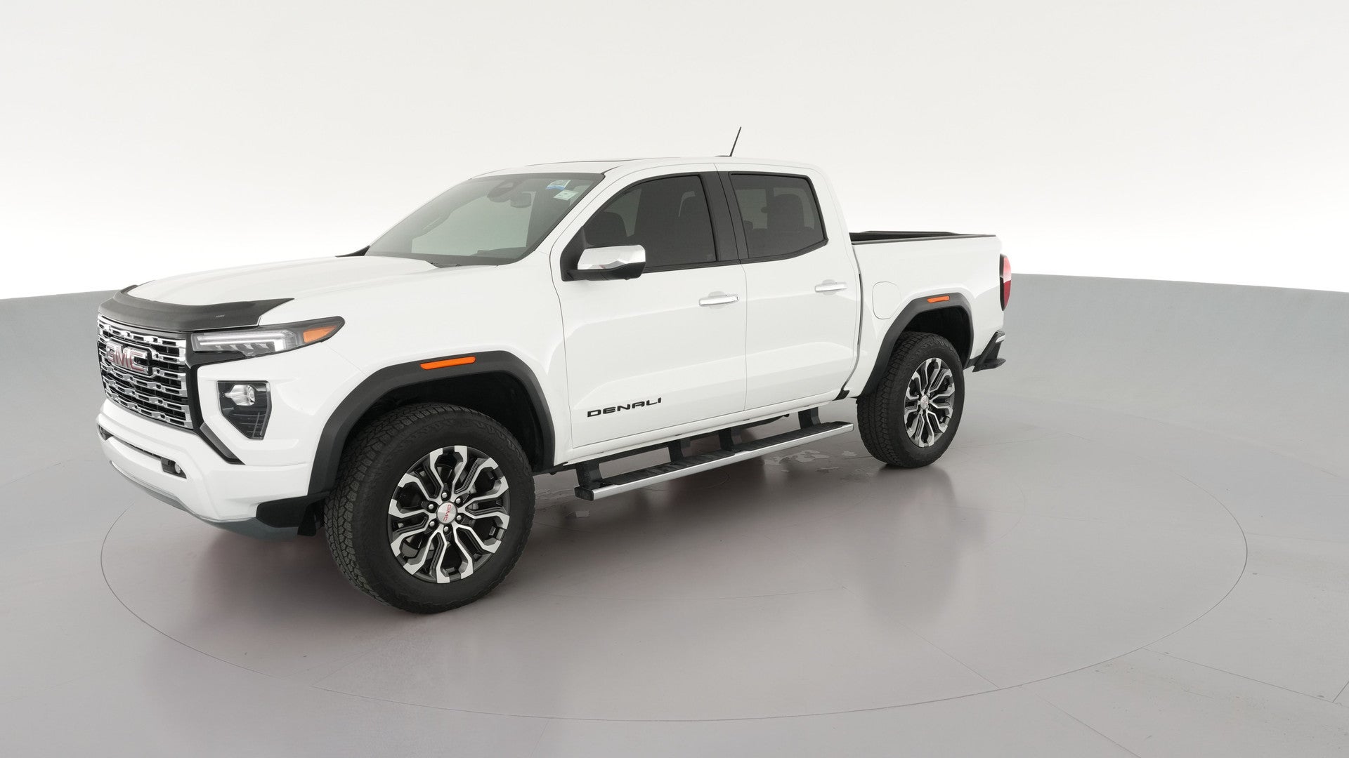 2025 GMC Canyon Crew Cab vehicle photo