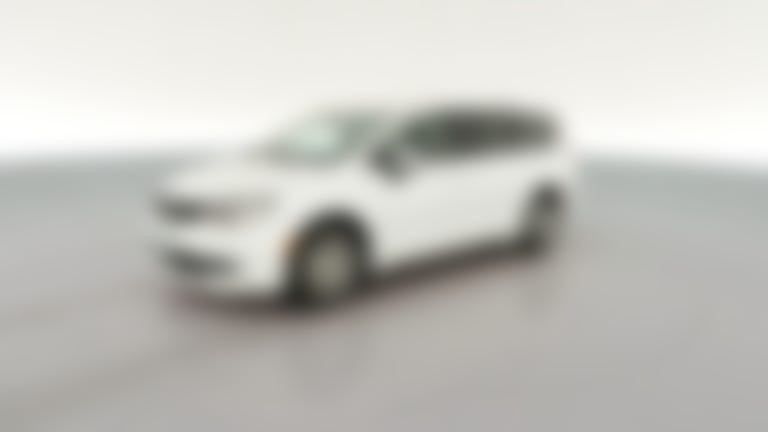2023 Chrysler Voyager vehicle photo