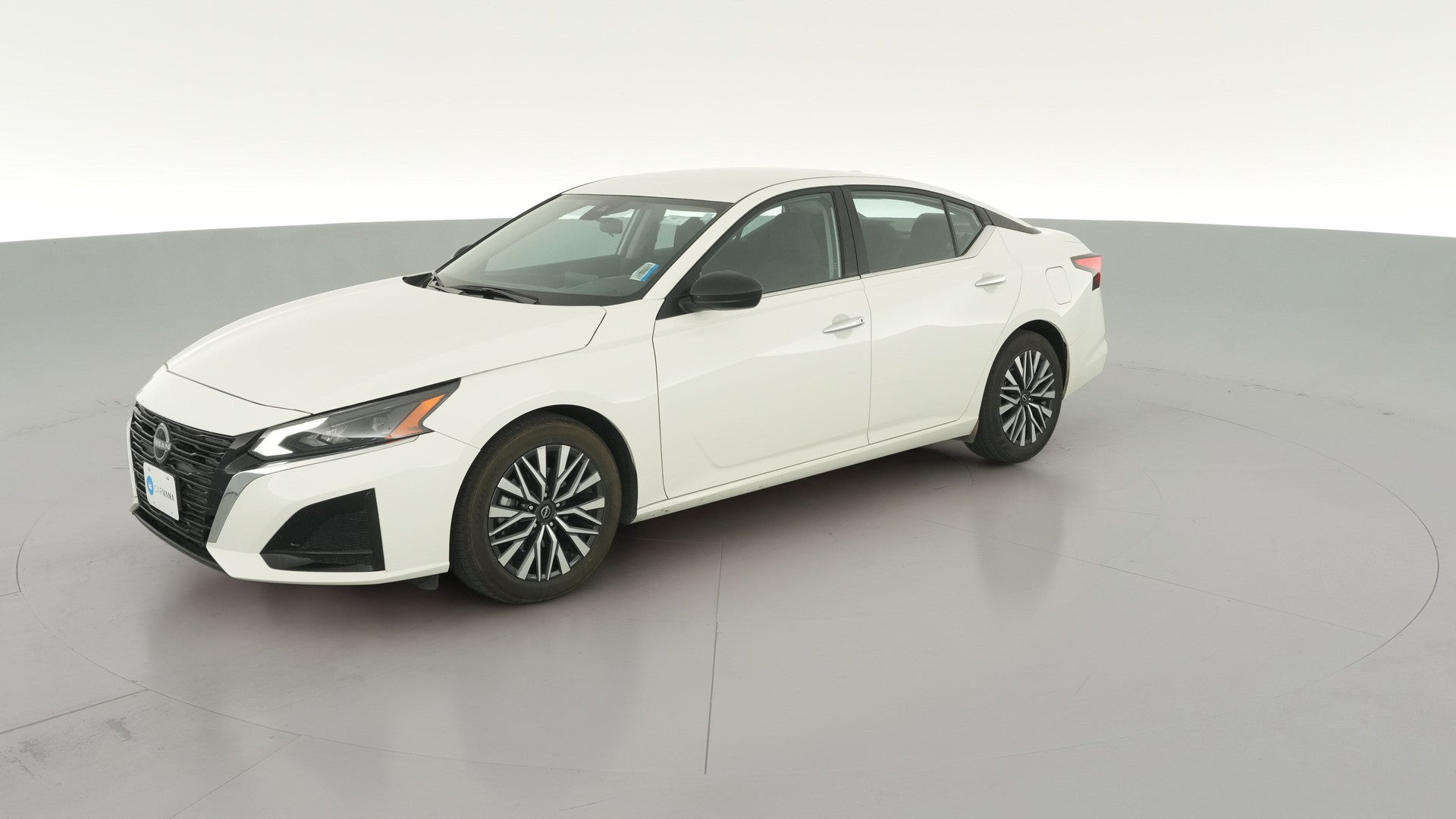 2025 Nissan Altima vehicle photo