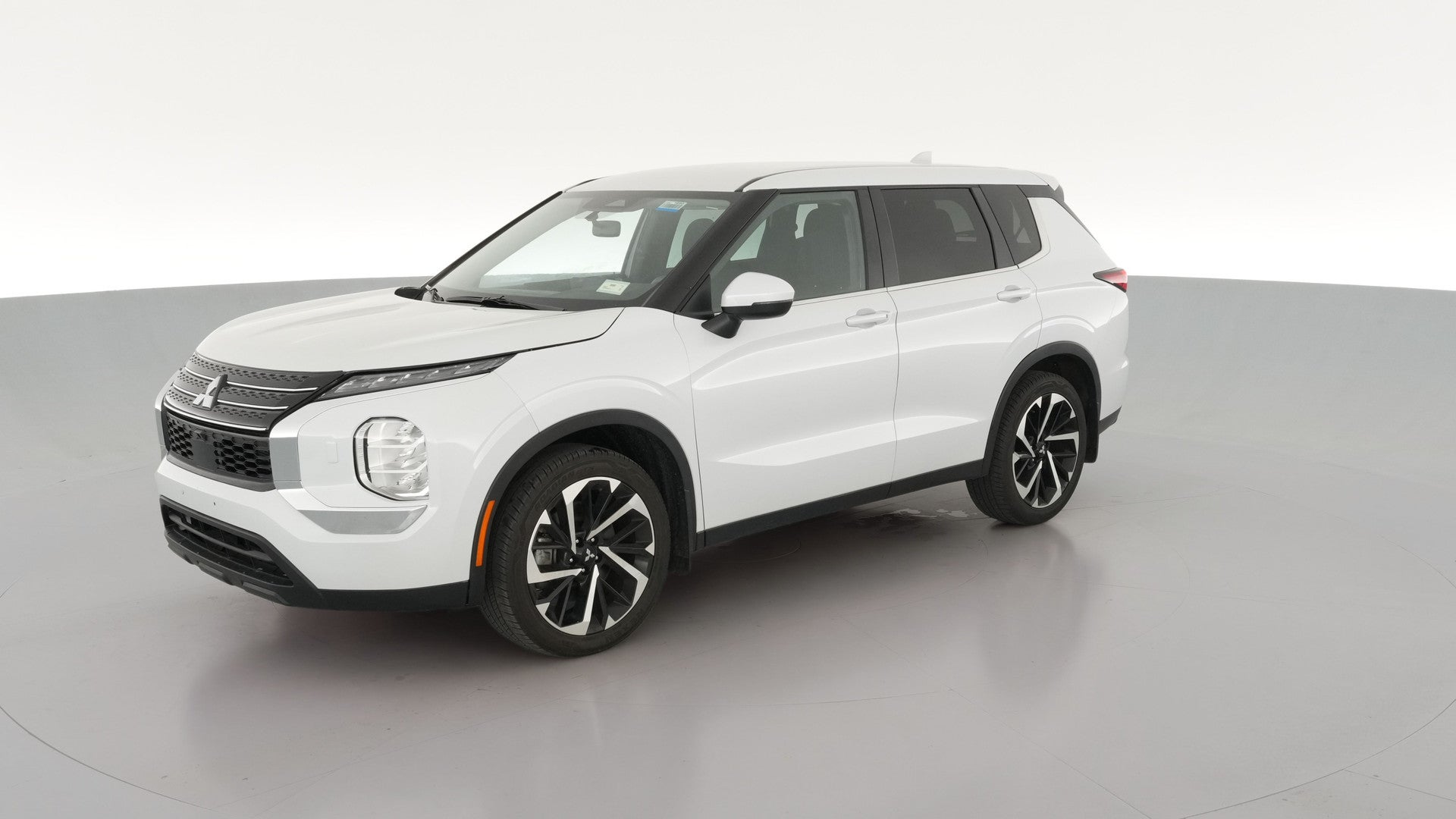 2022 Mitsubishi Outlander vehicle photo