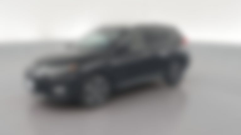 2017 Nissan Rogue vehicle photo