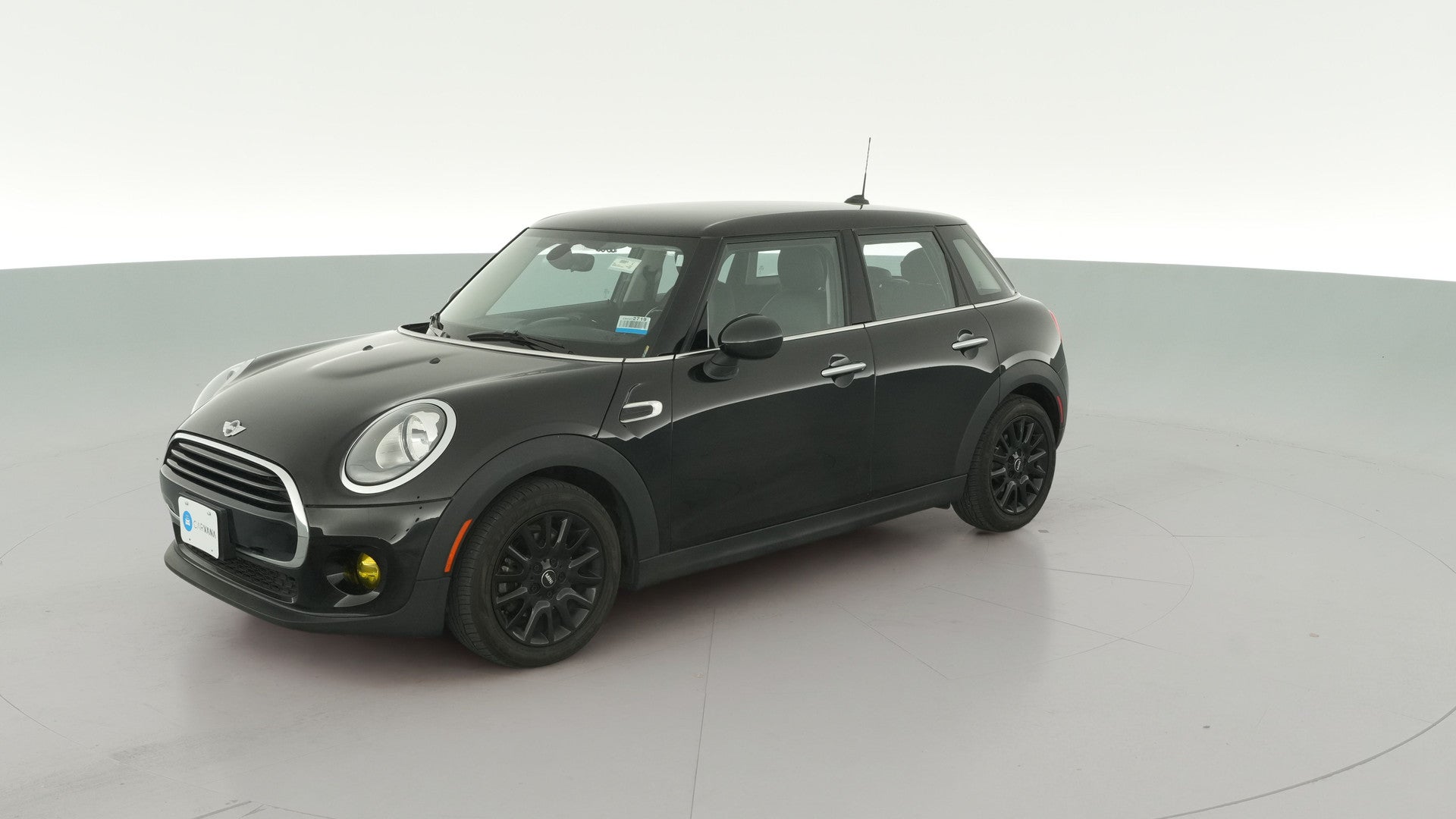 2018 MINI Hardtop 4 Door vehicle photo