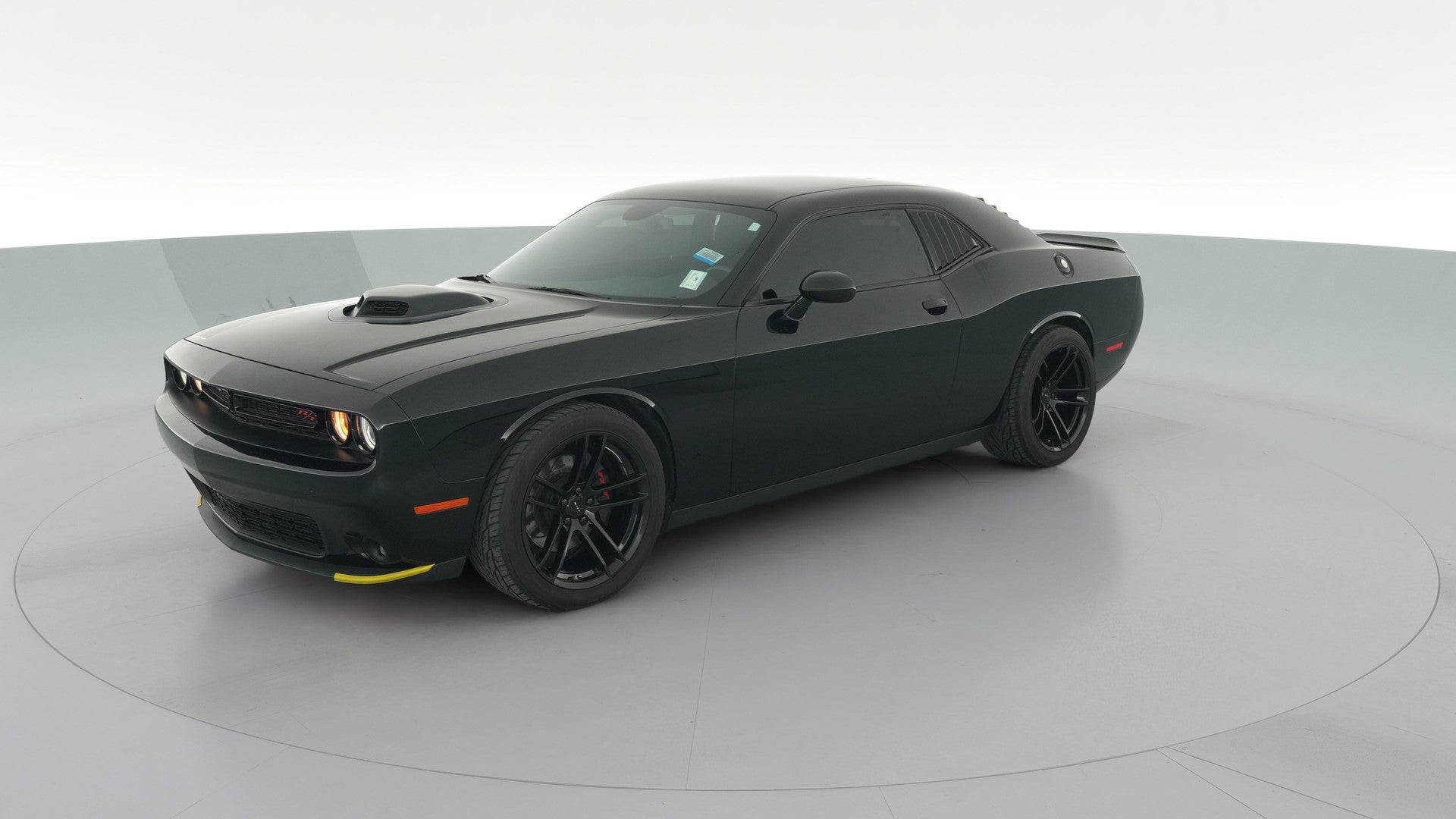 2016 Dodge Challenger vehicle photo