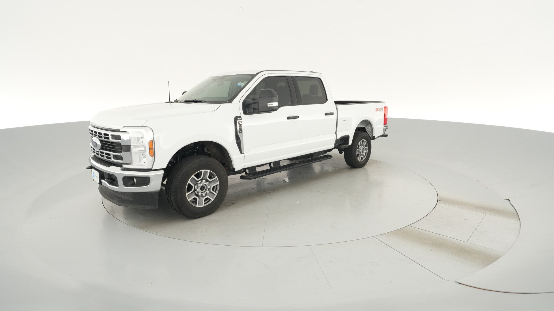2025 Ford F250 Super Duty Crew Cab vehicle photo