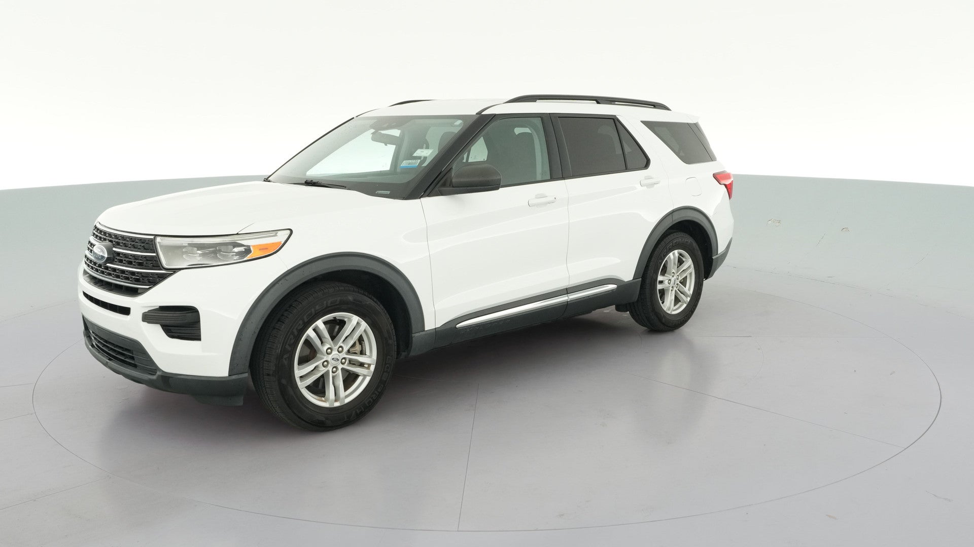 2021 Ford Explorer vehicle photo