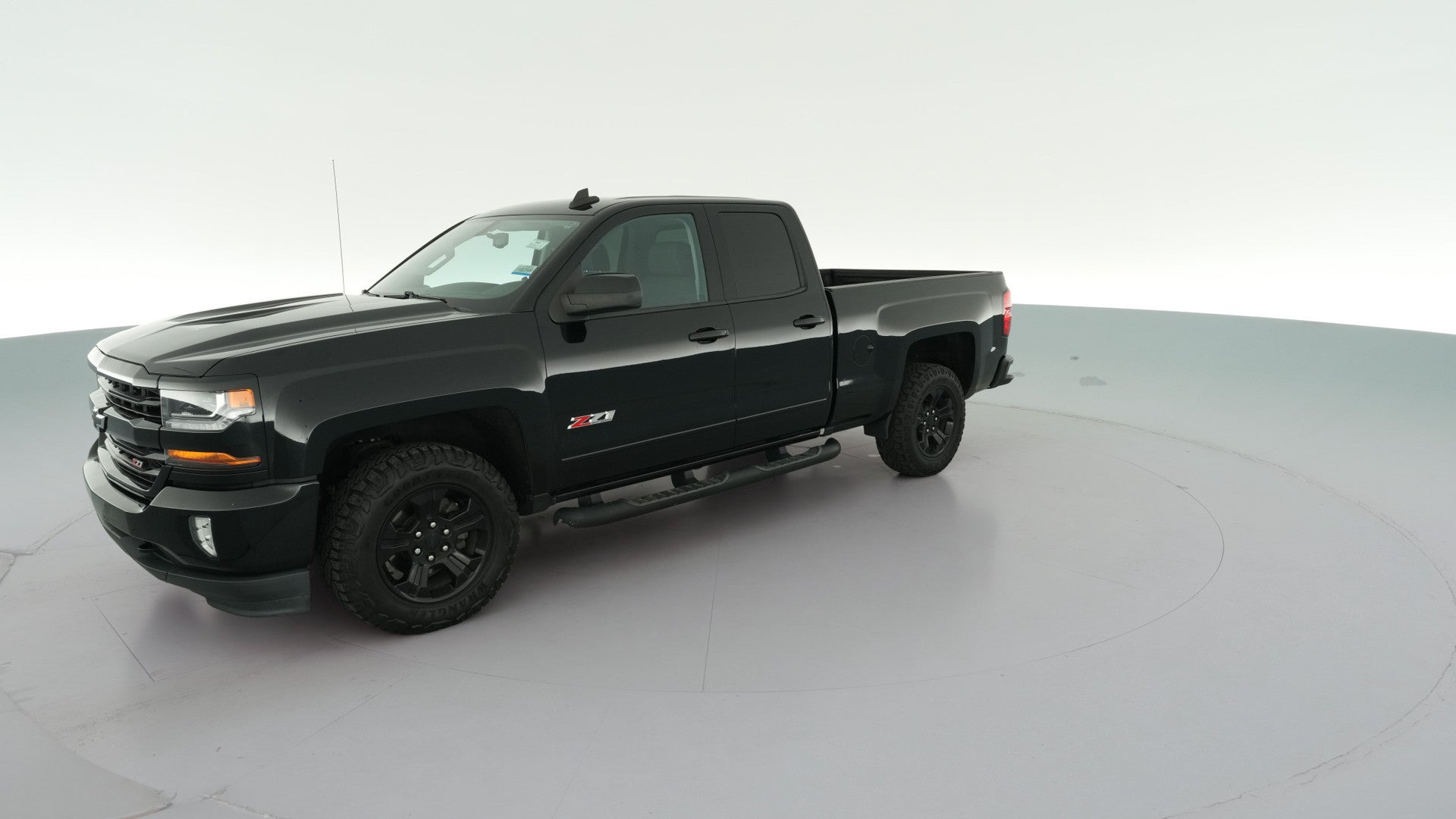 2018 Chevrolet Silverado 1500 Double Cab vehicle photo
