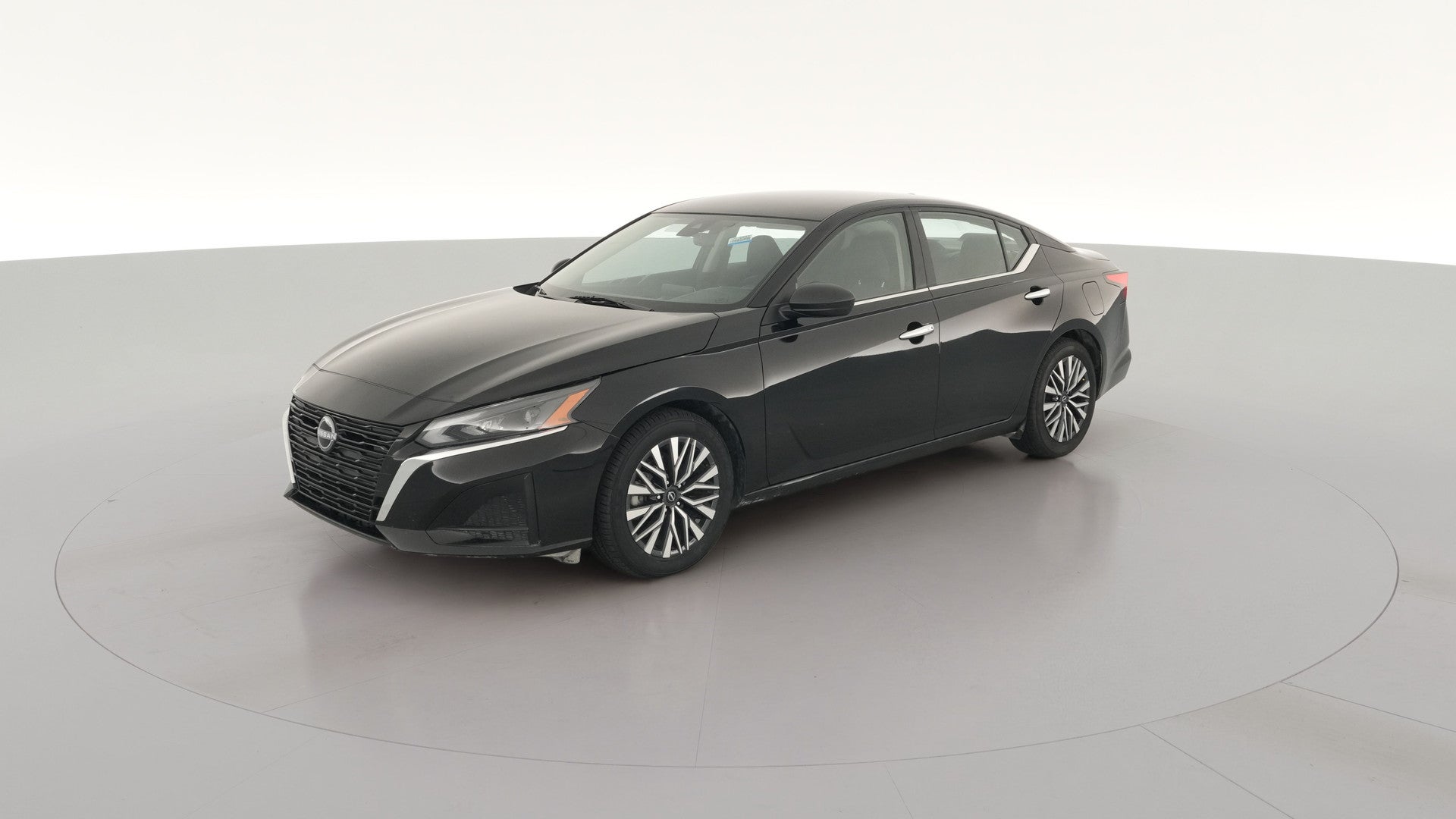 2025 Nissan Altima vehicle photo