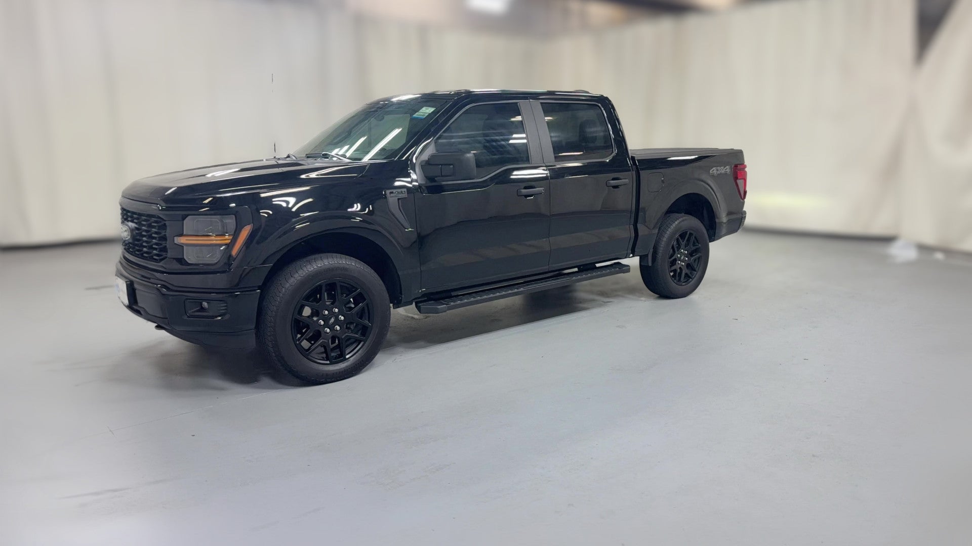 2024 Ford F150 SuperCrew Cab vehicle photo