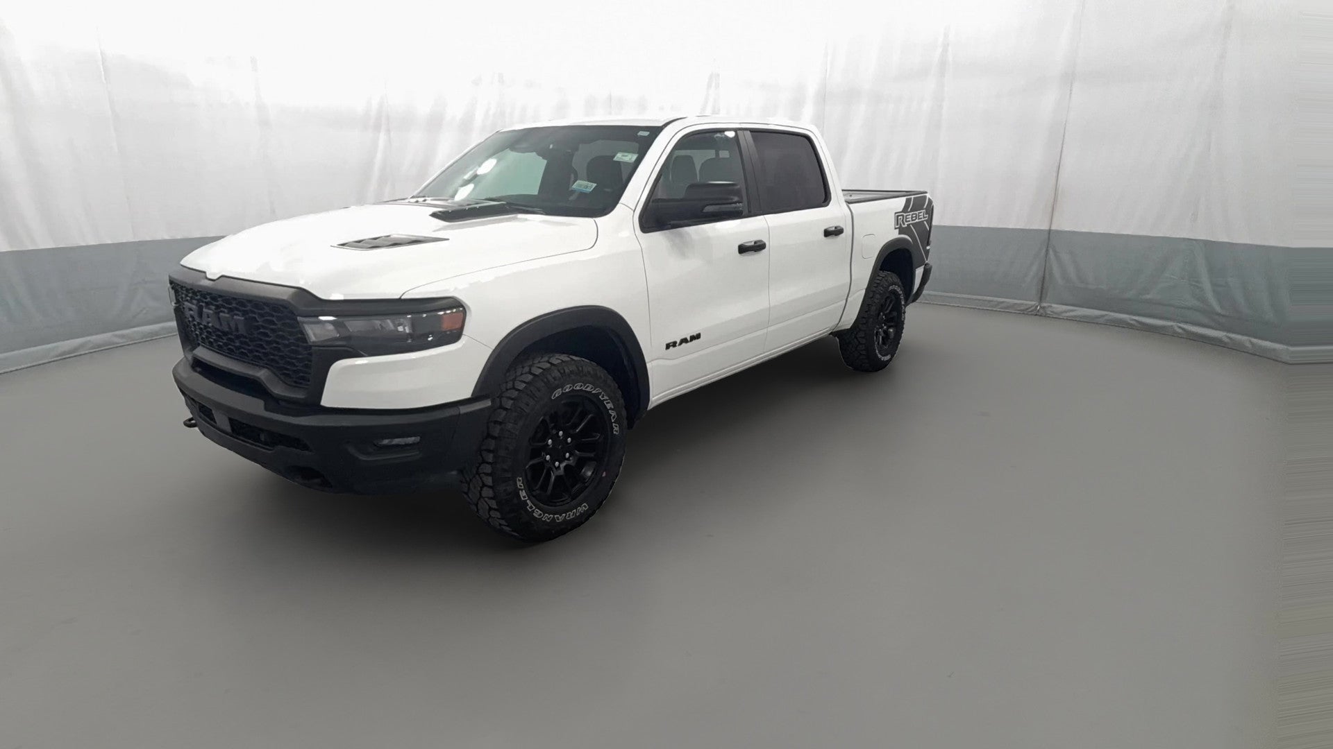 2025 Ram 1500 Crew Cab vehicle photo