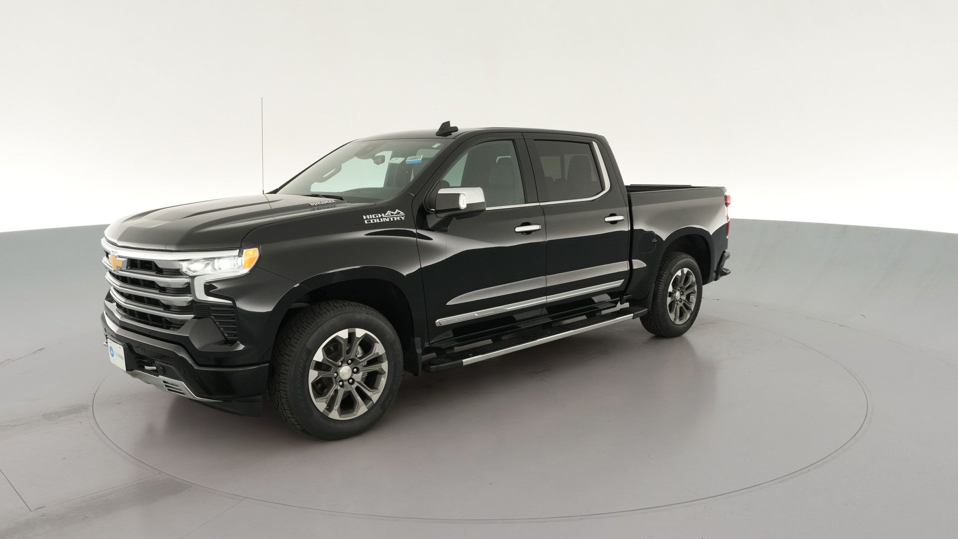 2023 Chevrolet Silverado 1500 Crew Cab vehicle photo