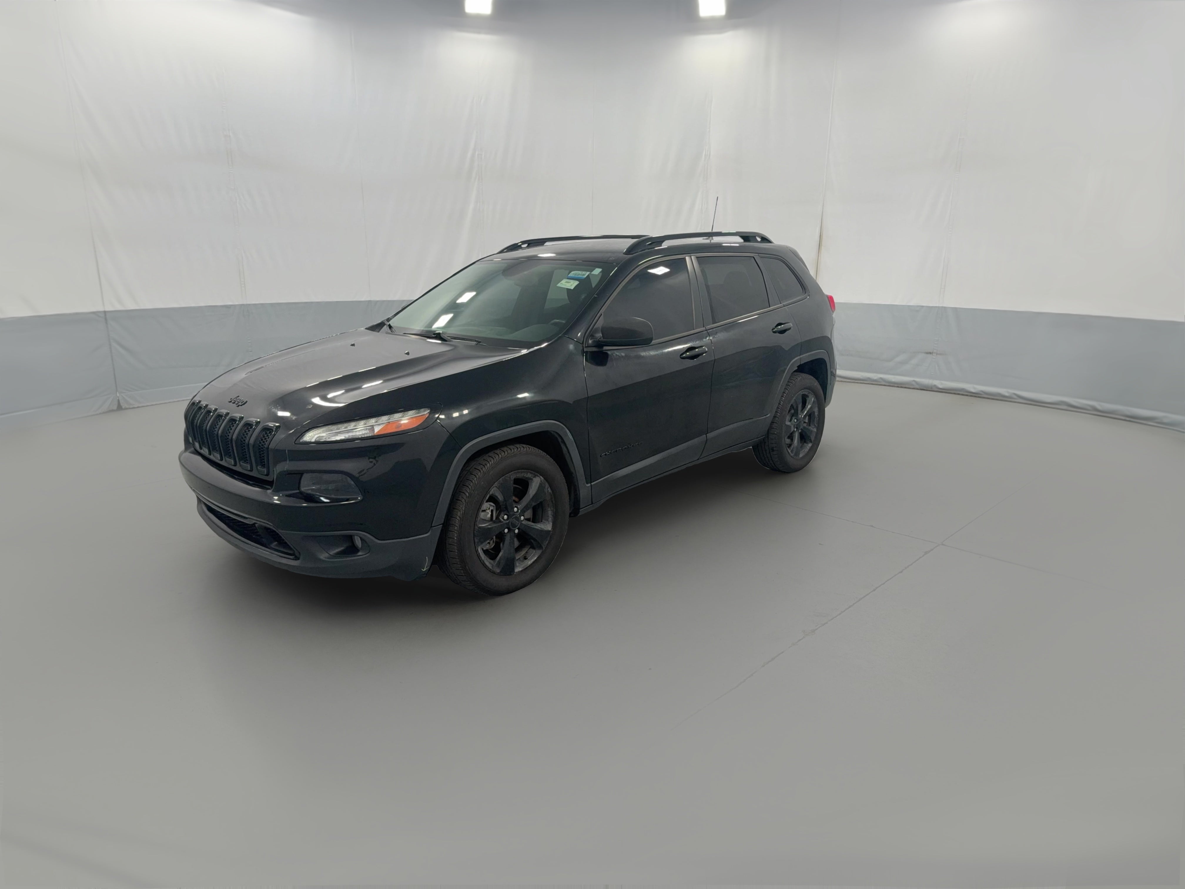 2016 Jeep Cherokee Altitude - Photo 24