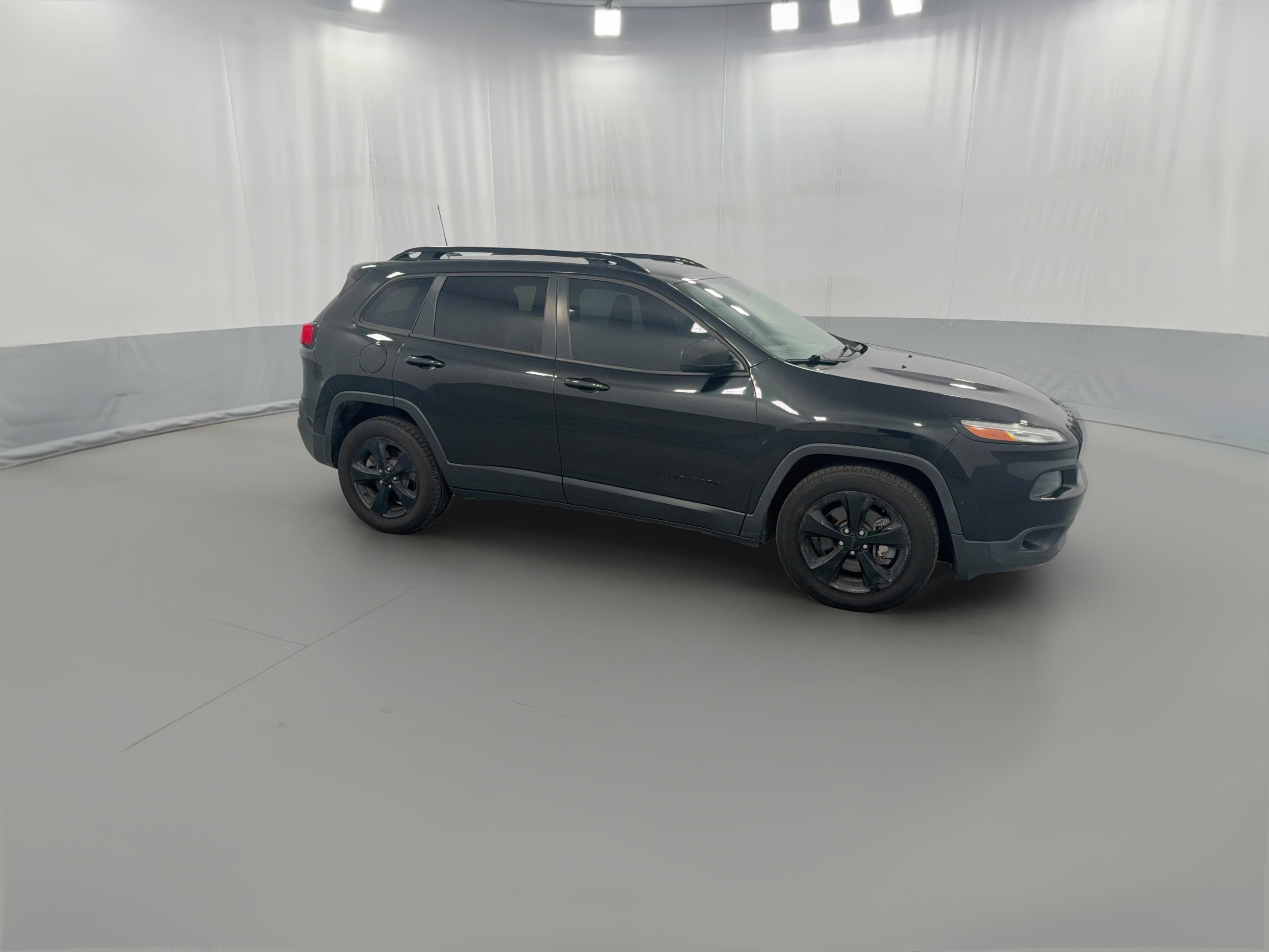 2016 Jeep Cherokee Altitude - Photo 35