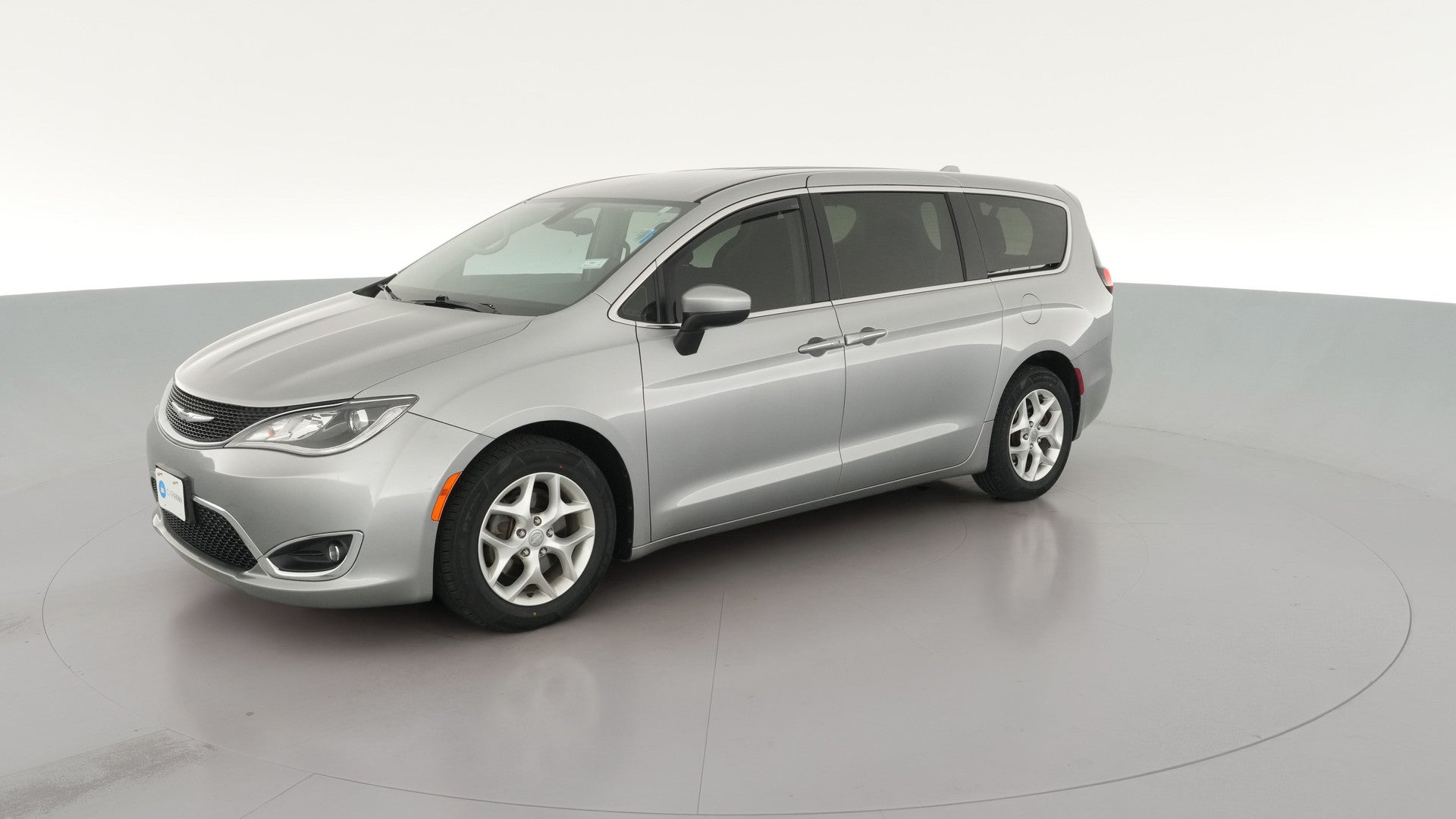 2017 Chrysler Pacifica vehicle photo