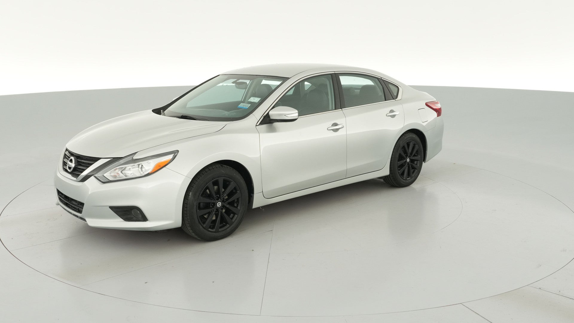 2018 Nissan Altima vehicle photo
