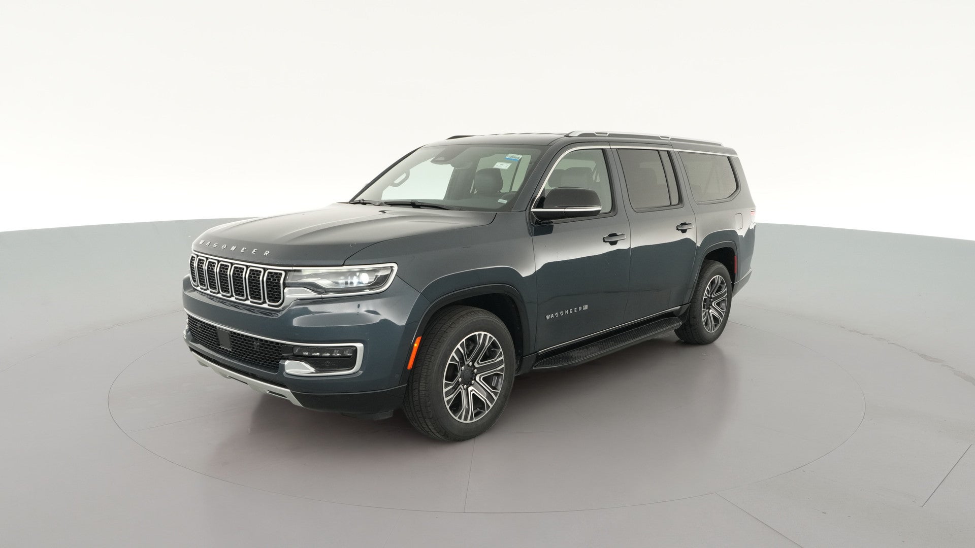2024 Jeep Wagoneer L vehicle photo