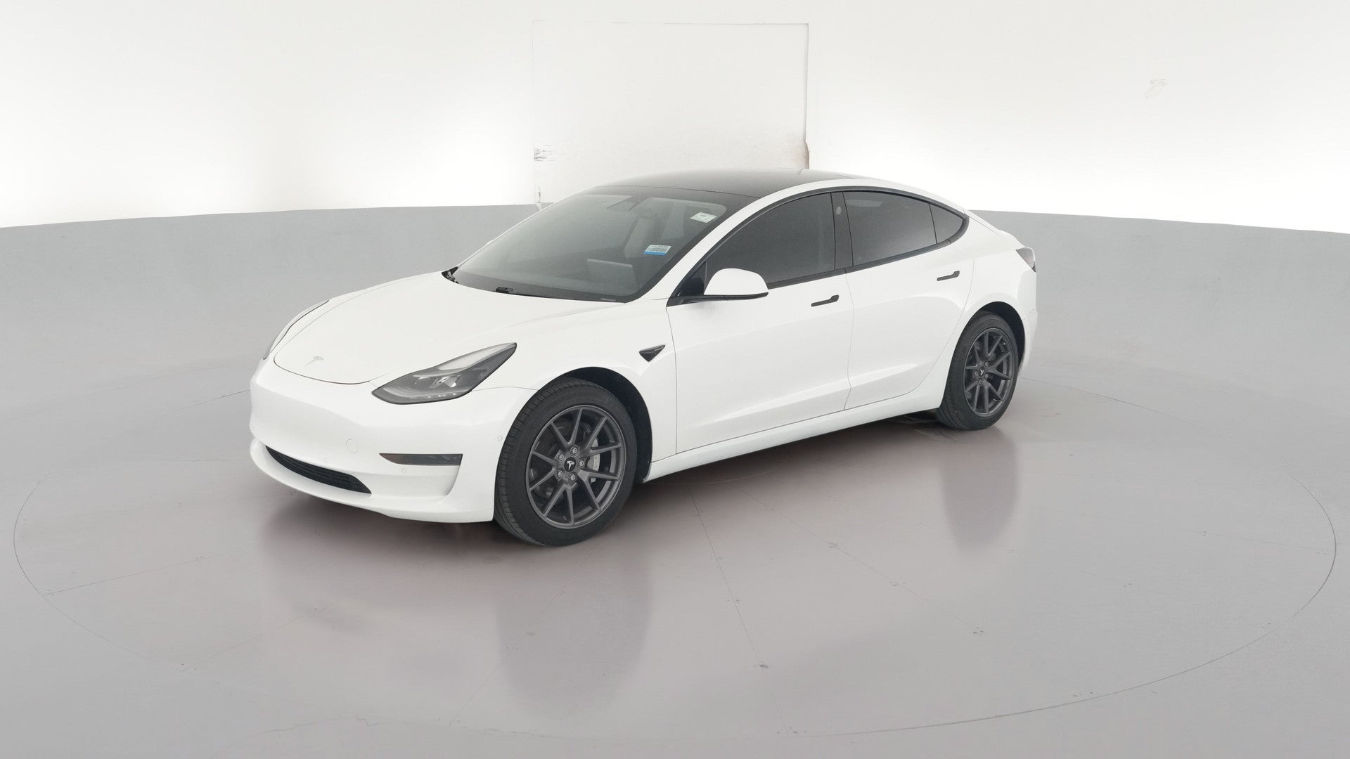 2021 Tesla Model 3 vehicle photo