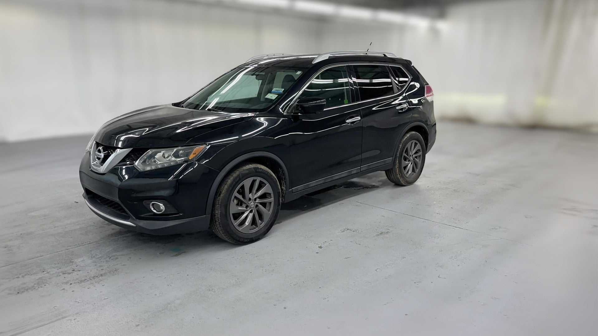 2016 Nissan Rogue vehicle photo