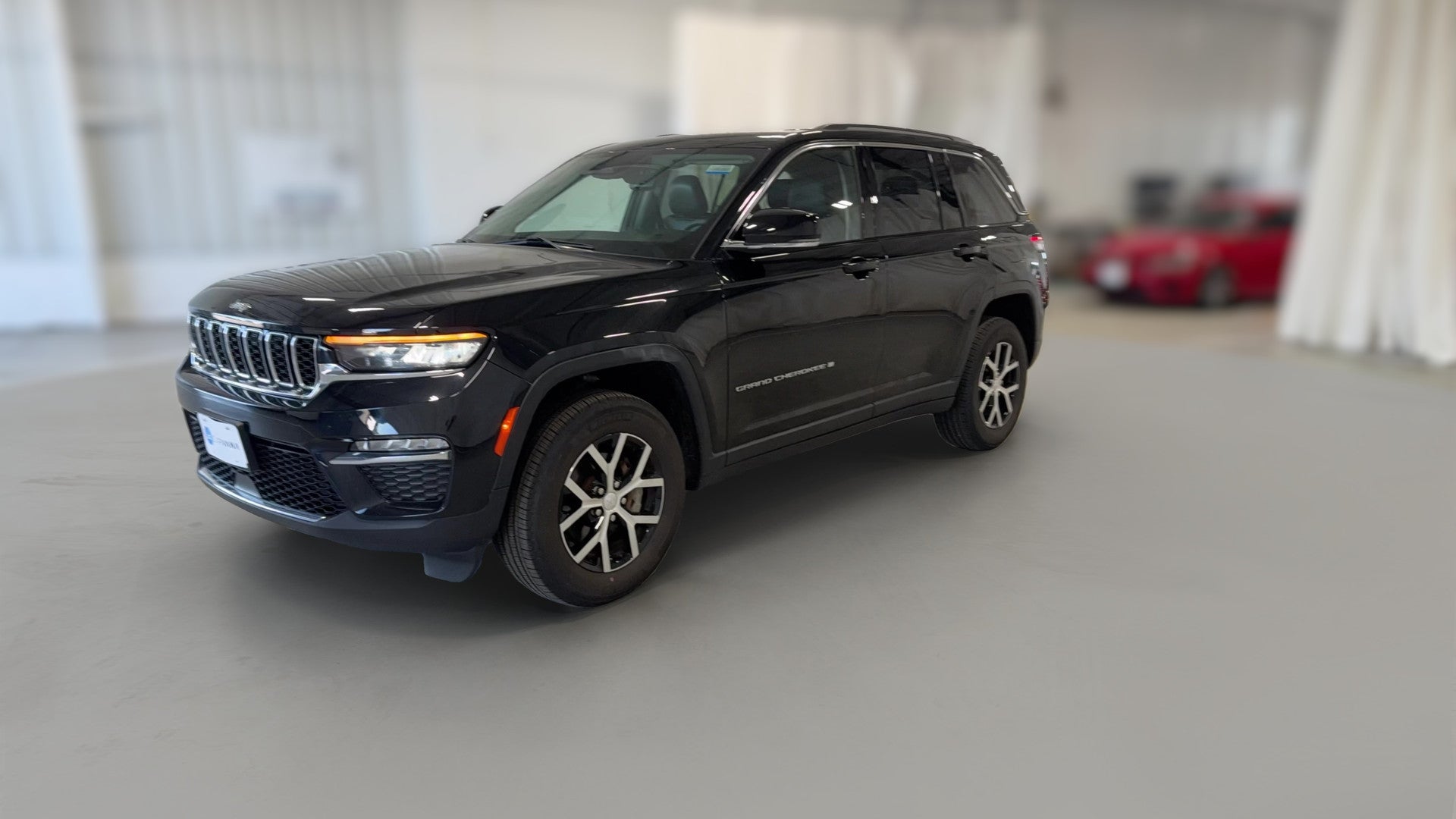 2023 Jeep Grand Cherokee vehicle photo