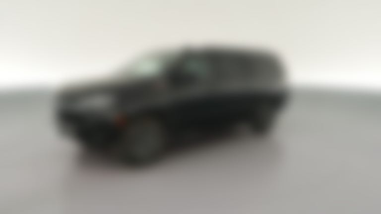 2021 Chevrolet Suburban vehicle photo