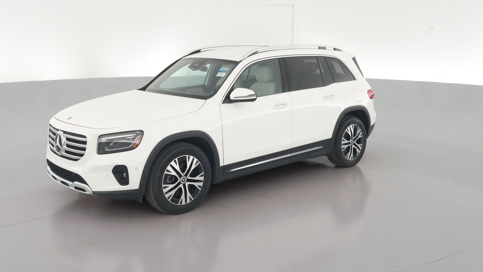 2024 Mercedes-Benz GLB vehicle photo