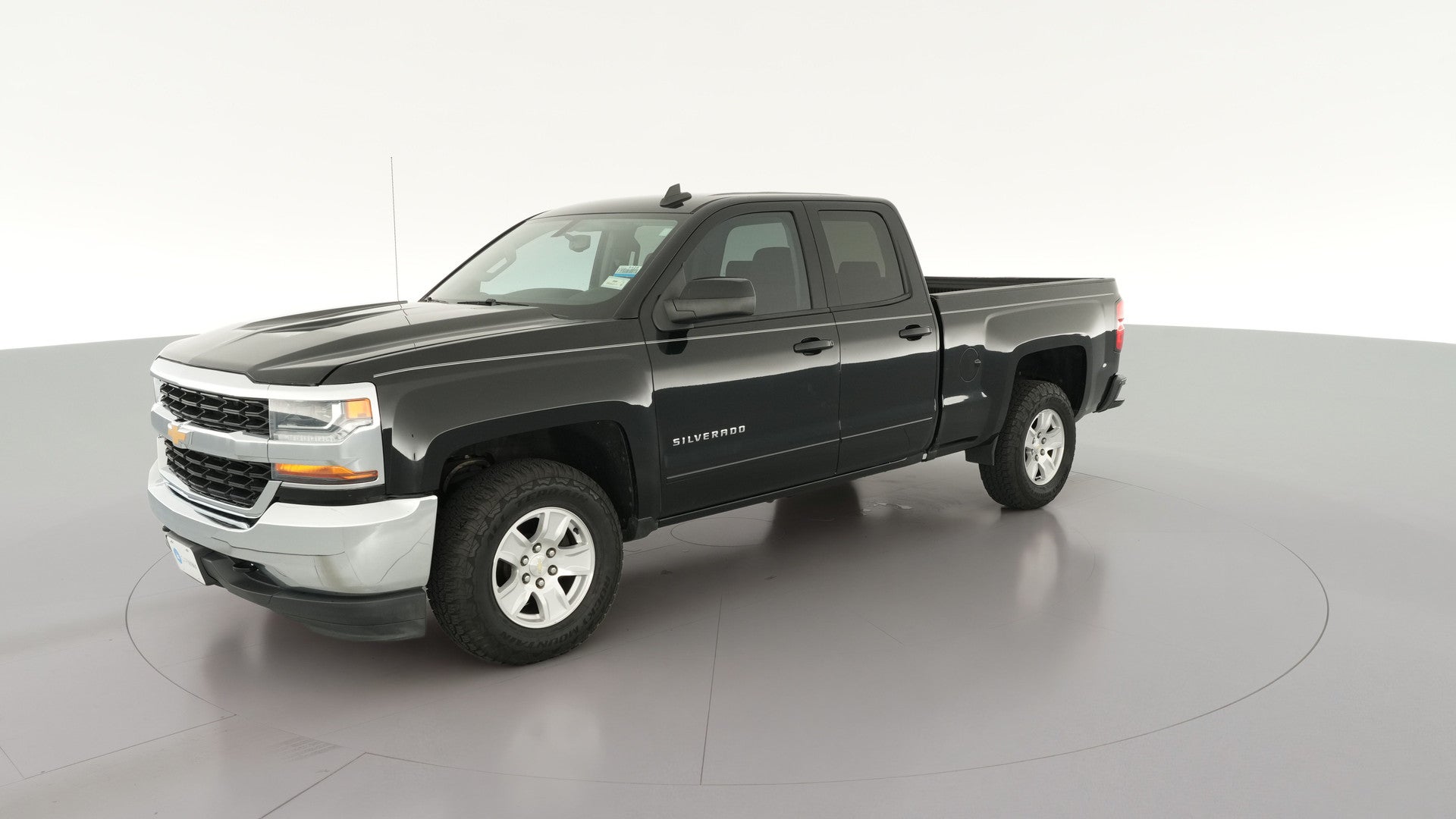 2019 Chevrolet Silverado 1500 LD Double Cab vehicle photo