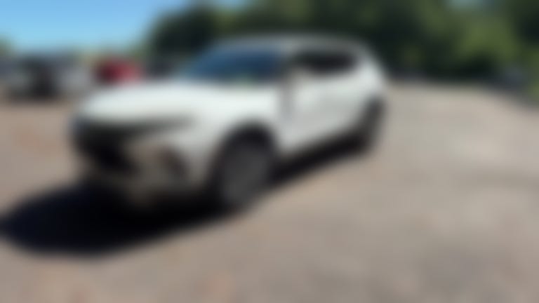 2025 Chevrolet Blazer vehicle photo