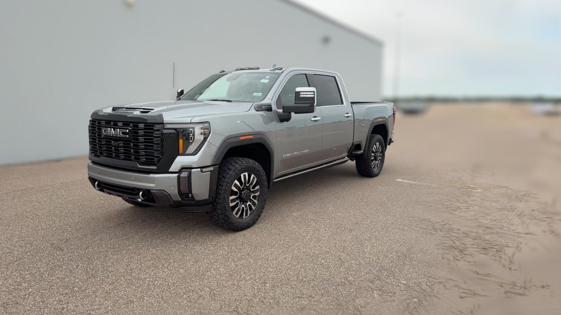 2024 GMC Sierra 2500 HD Crew Cab vehicle photo