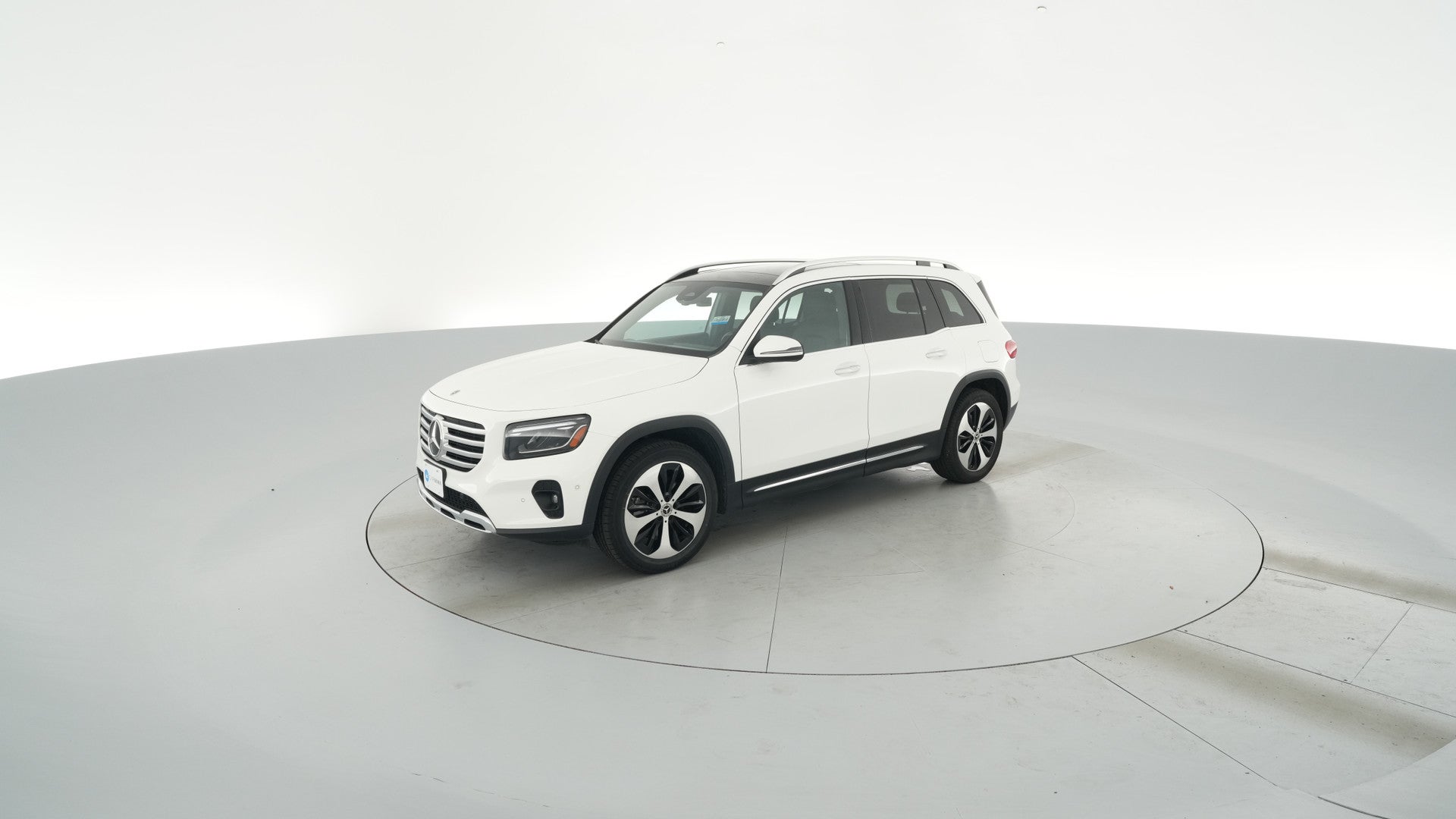 2025 Mercedes-Benz GLB vehicle photo