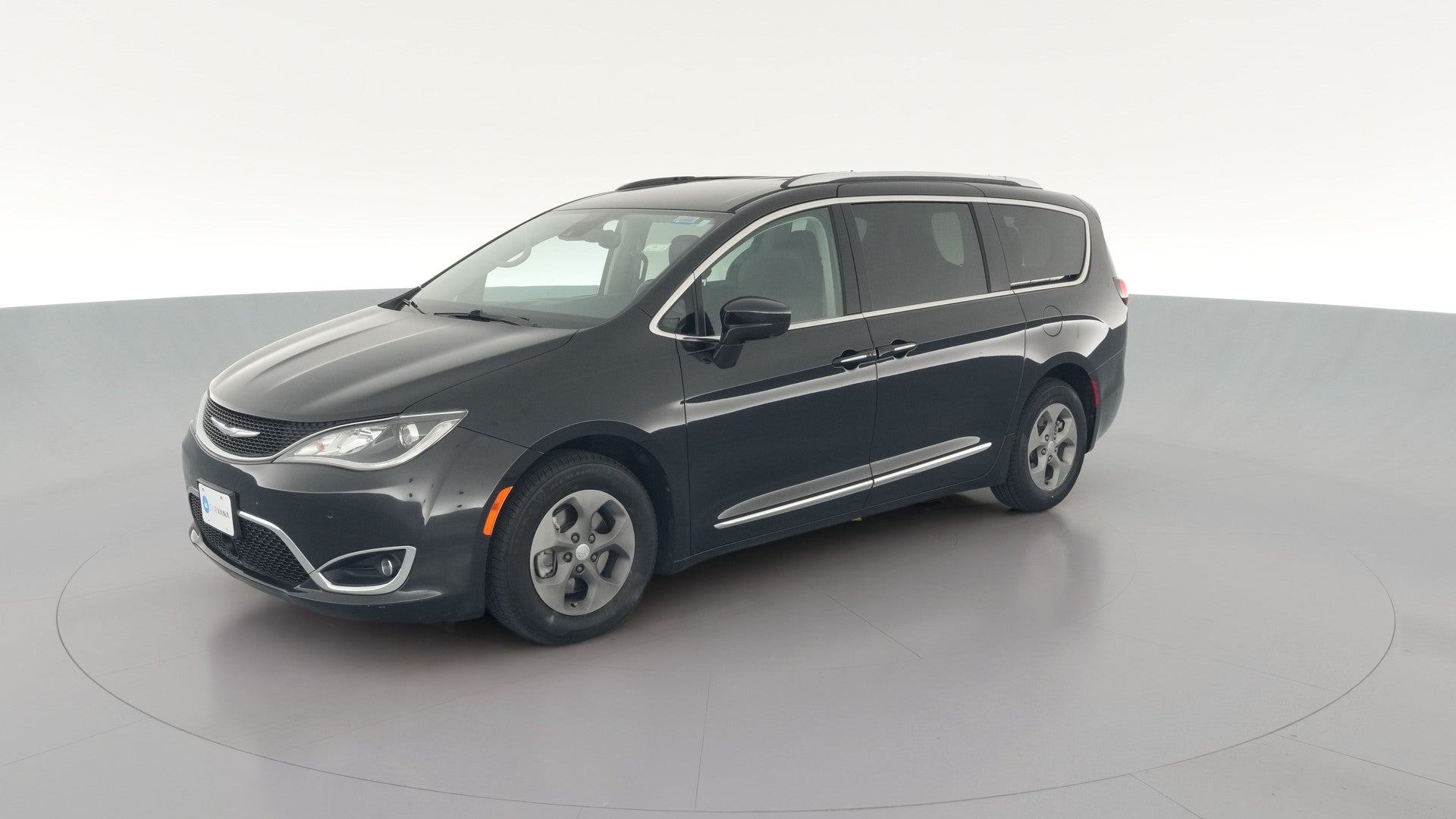 2017 Chrysler Pacifica vehicle photo