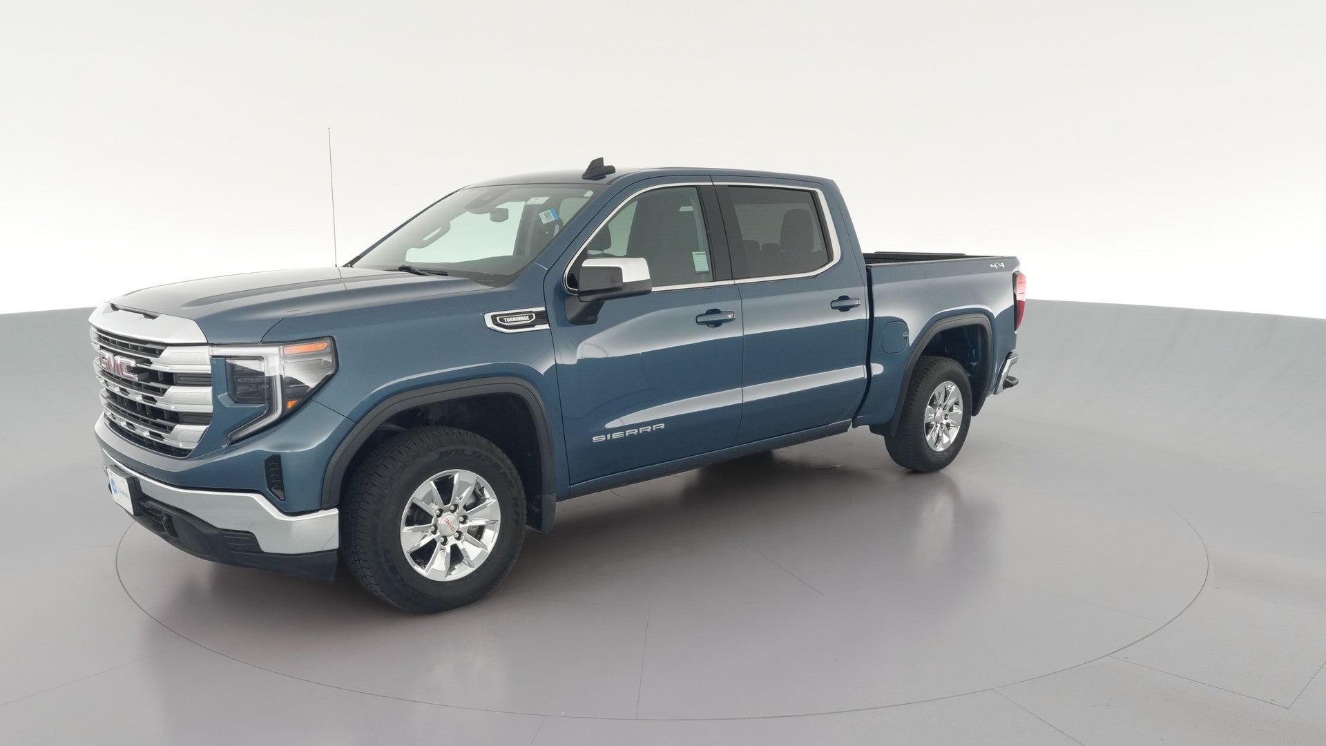 2024 GMC Sierra 1500 Crew Cab vehicle photo