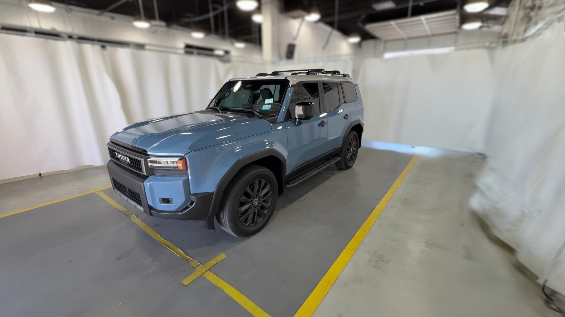 2025 Toyota Land Cruiser vehicle photo