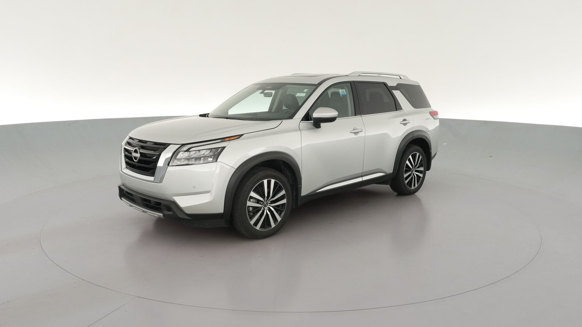 2025 Nissan Pathfinder vehicle photo