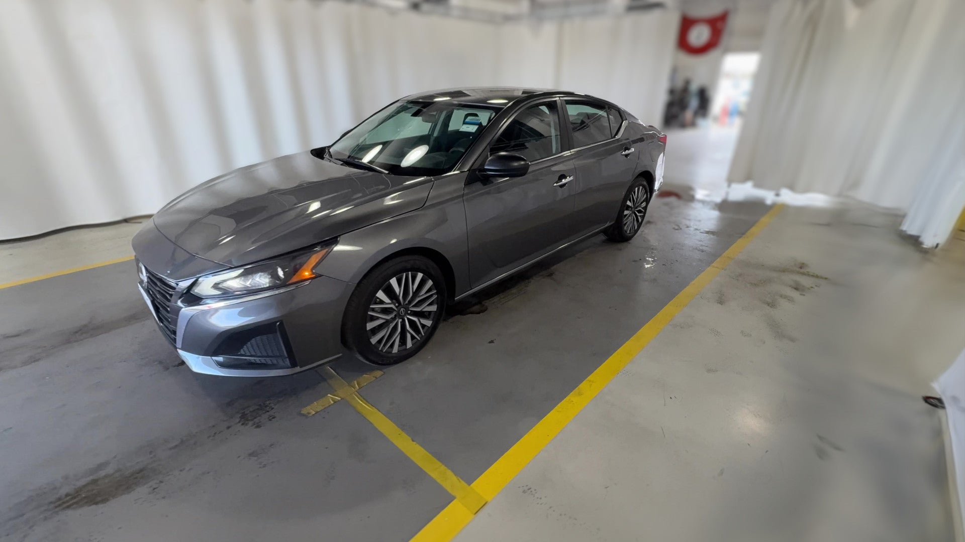 2025 Nissan Altima vehicle photo