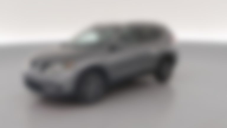 2016 Nissan Rogue vehicle photo