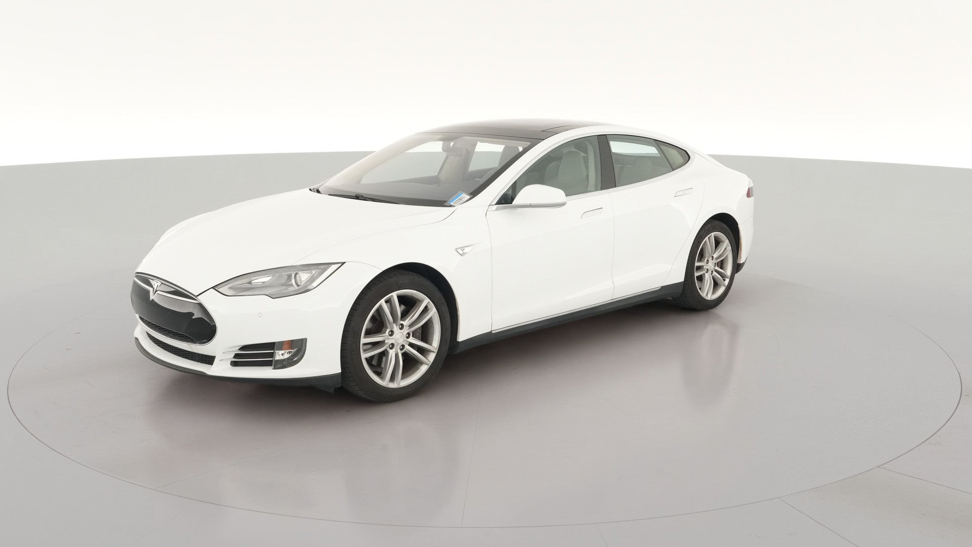 2014 Tesla Model S vehicle photo