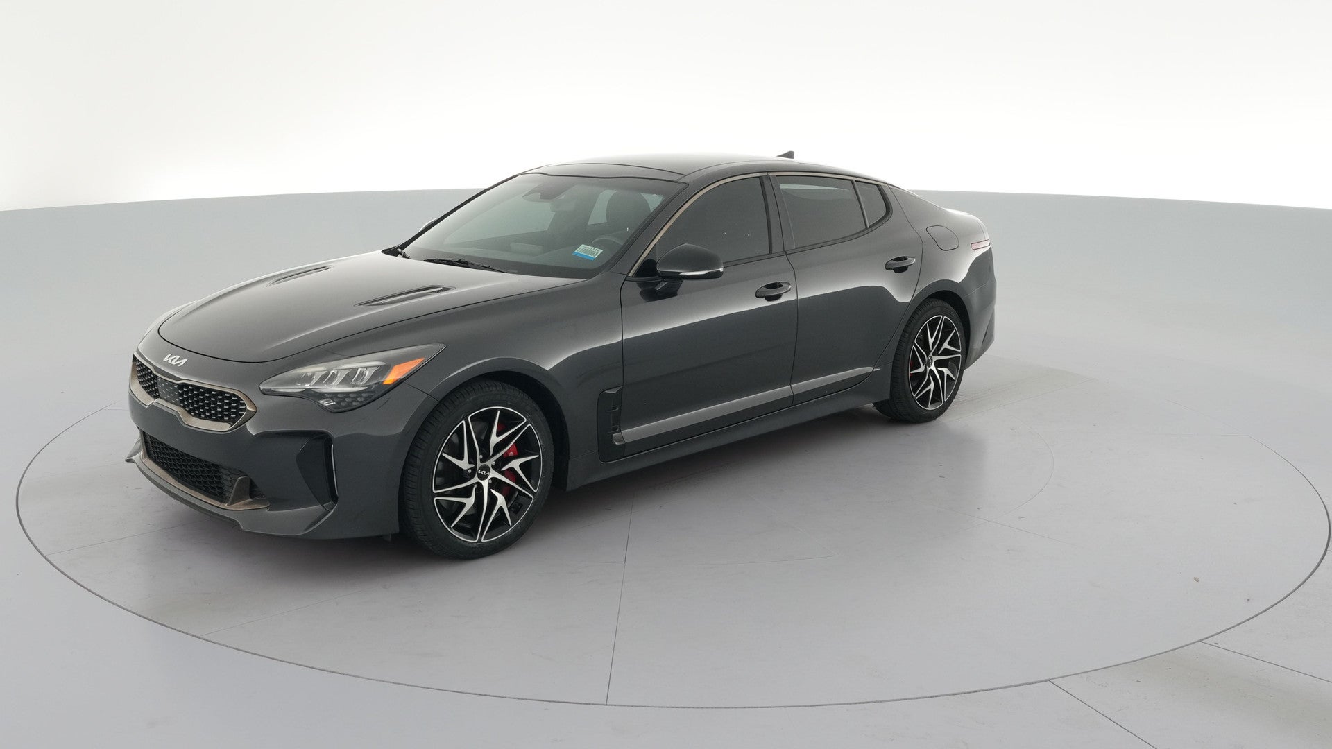 2023 Kia Stinger vehicle photo