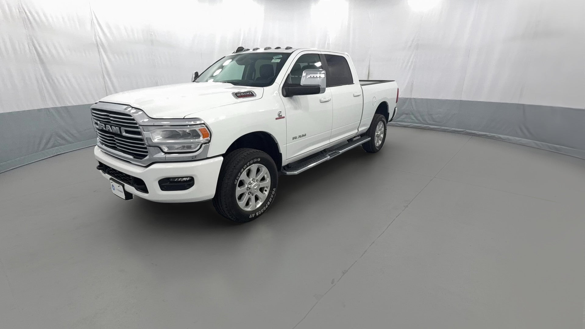 2023 Ram 2500 Crew Cab vehicle photo