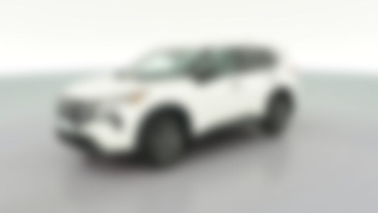 2024 Nissan Rogue vehicle photo
