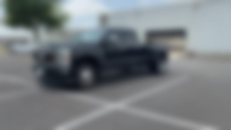2023 Ford F350 Super Duty Crew Cab vehicle photo