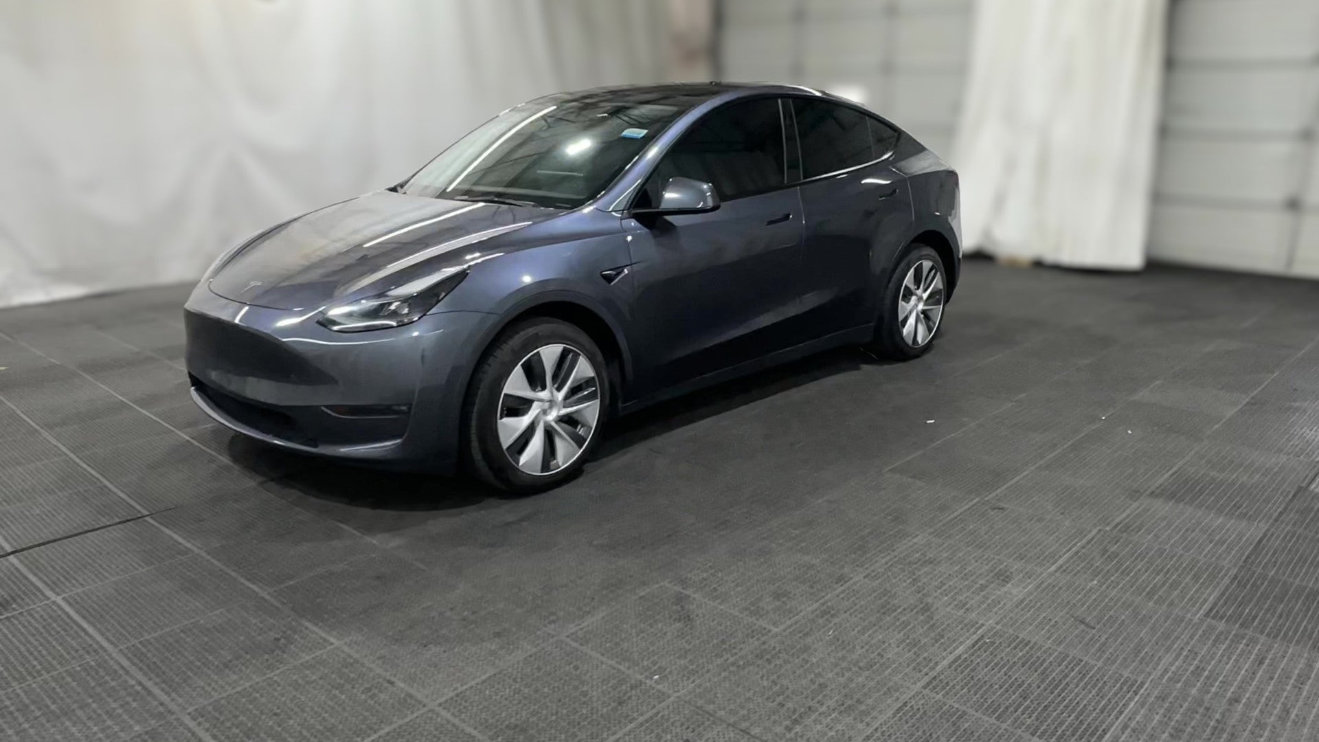 2023 Tesla Model Y vehicle photo