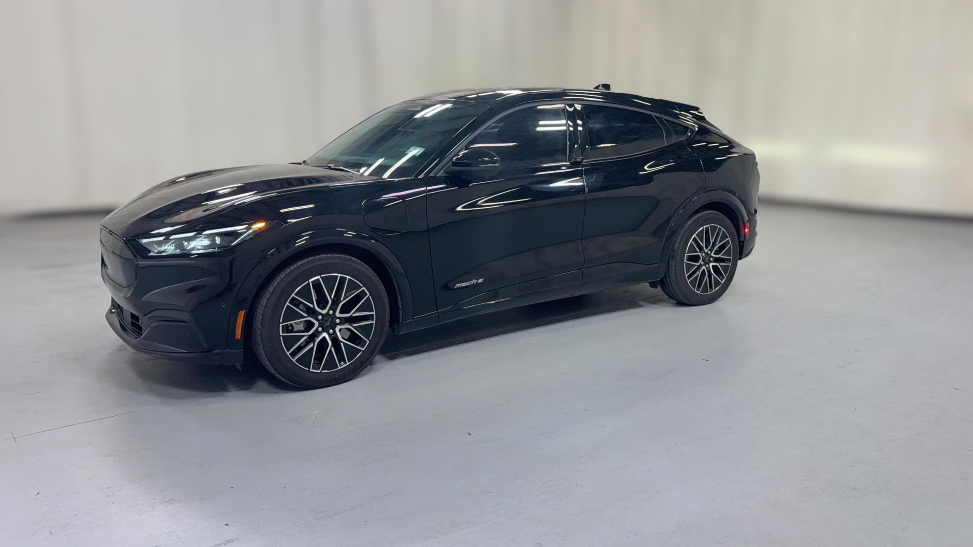2024 Ford Mustang MACH-E vehicle photo