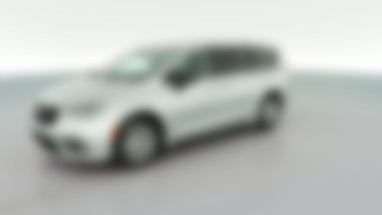 2024 Chrysler Pacifica vehicle photo