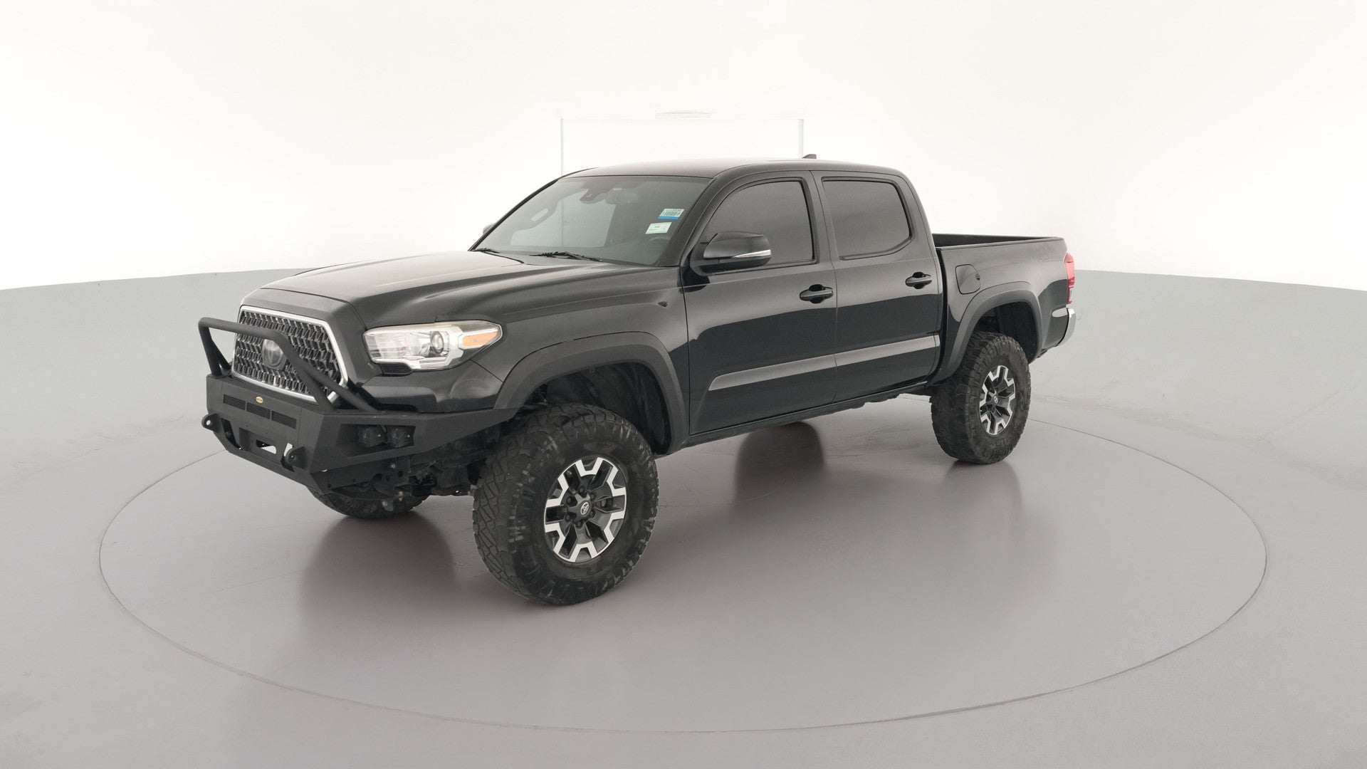 2018 Toyota Tacoma Double Cab vehicle photo