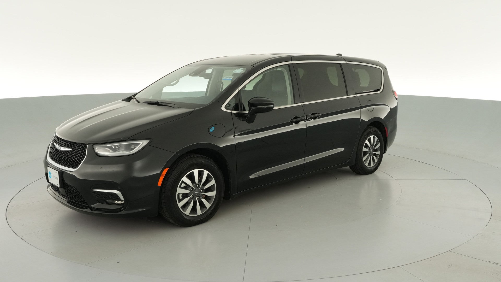 2024 Chrysler Pacifica Hybrid vehicle photo