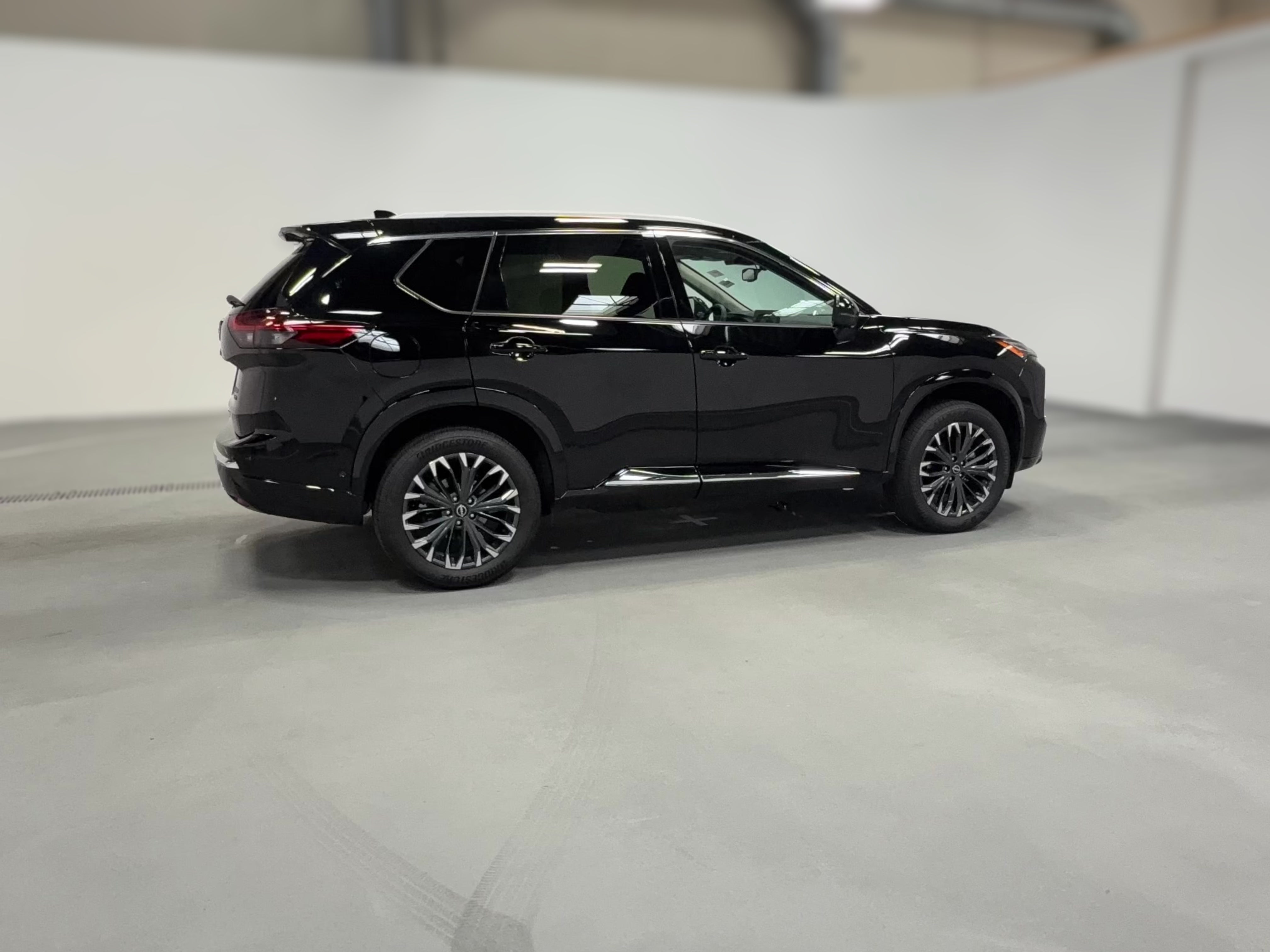 2026 Nissan Rogue Platinum - Photo 39