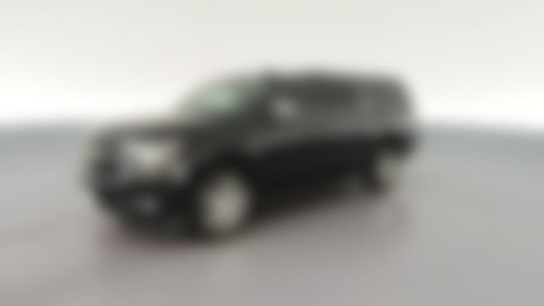 2018 Chevrolet Suburban vehicle photo