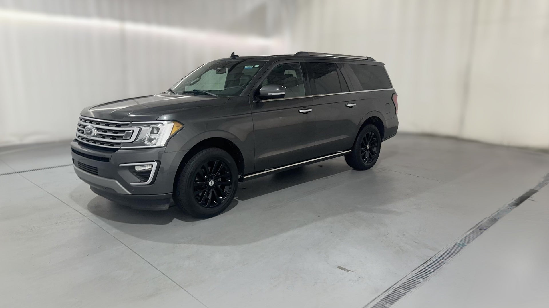 2021 Ford Expedition MAX vehicle photo