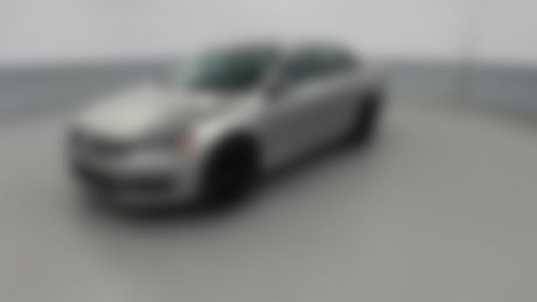 2014 Volkswagen Passat vehicle photo