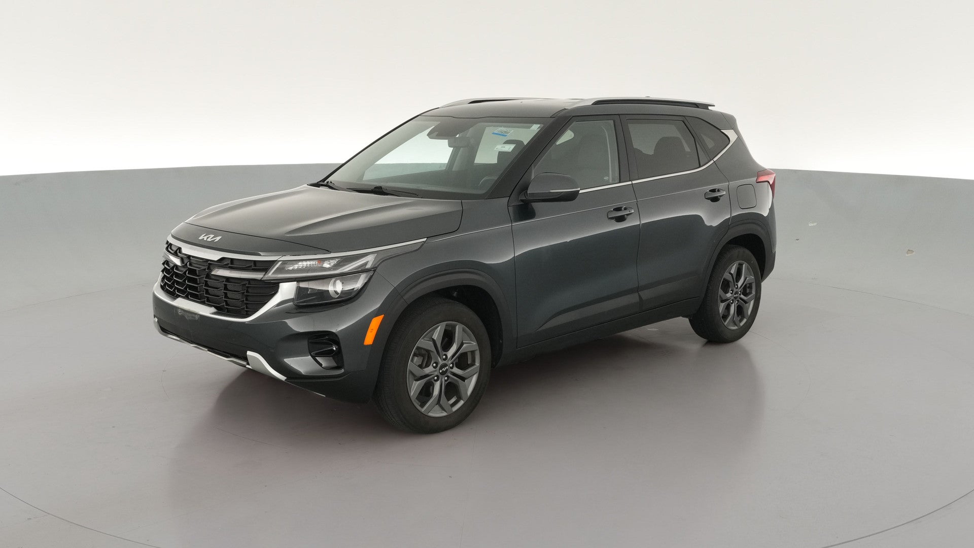 2024 Kia Seltos vehicle photo